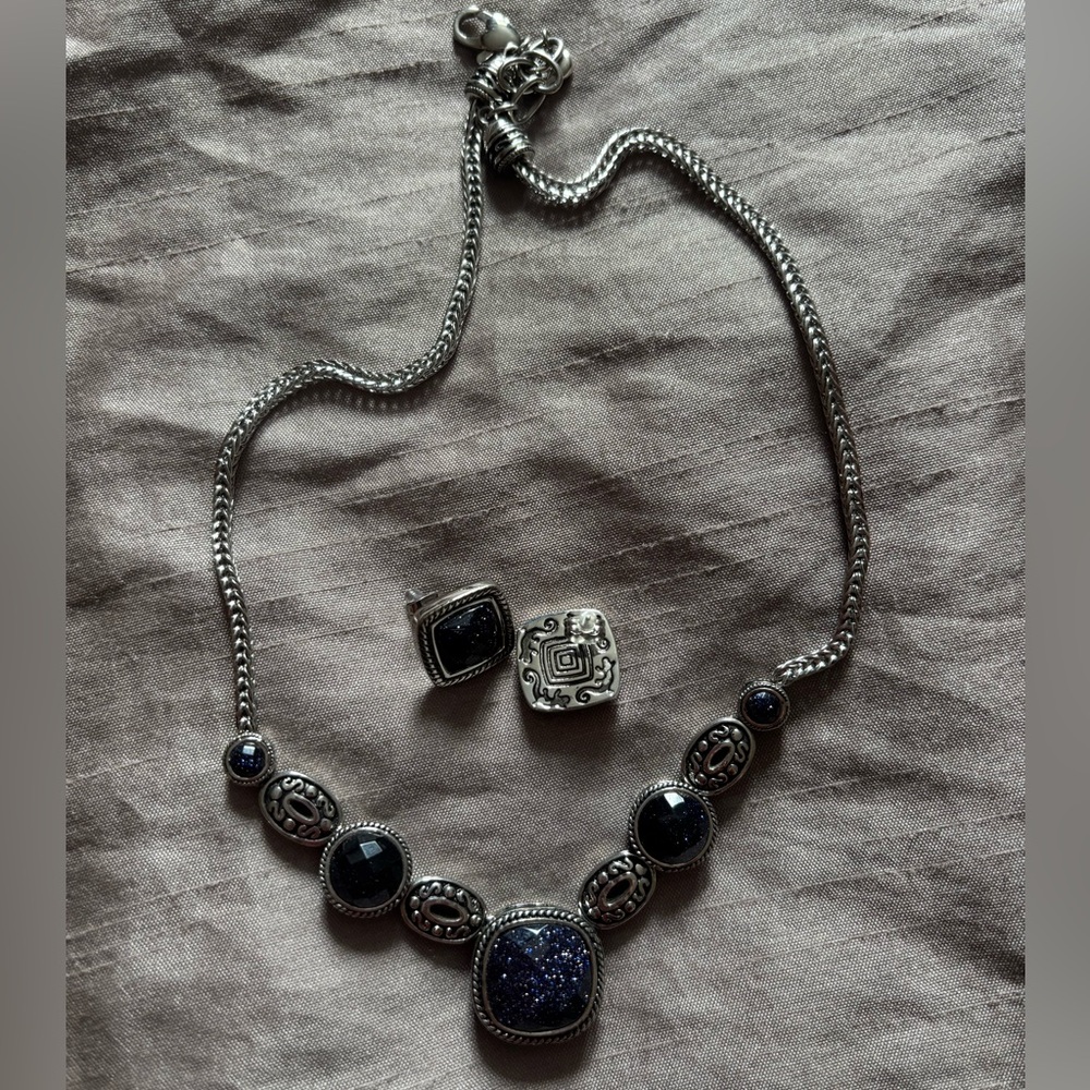 Elegant purple and Silver Necklace and earrings  Set